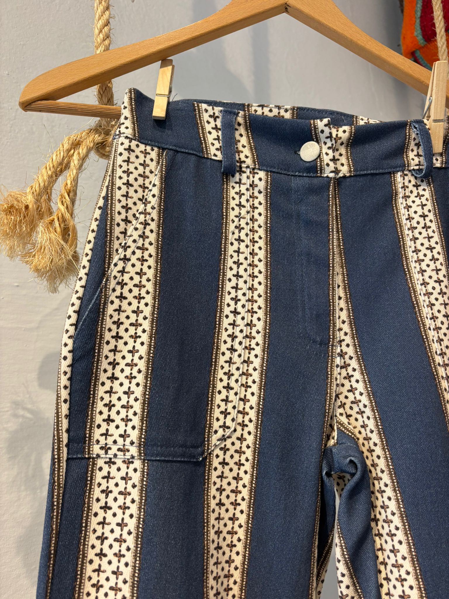 PANTALON LUCCA