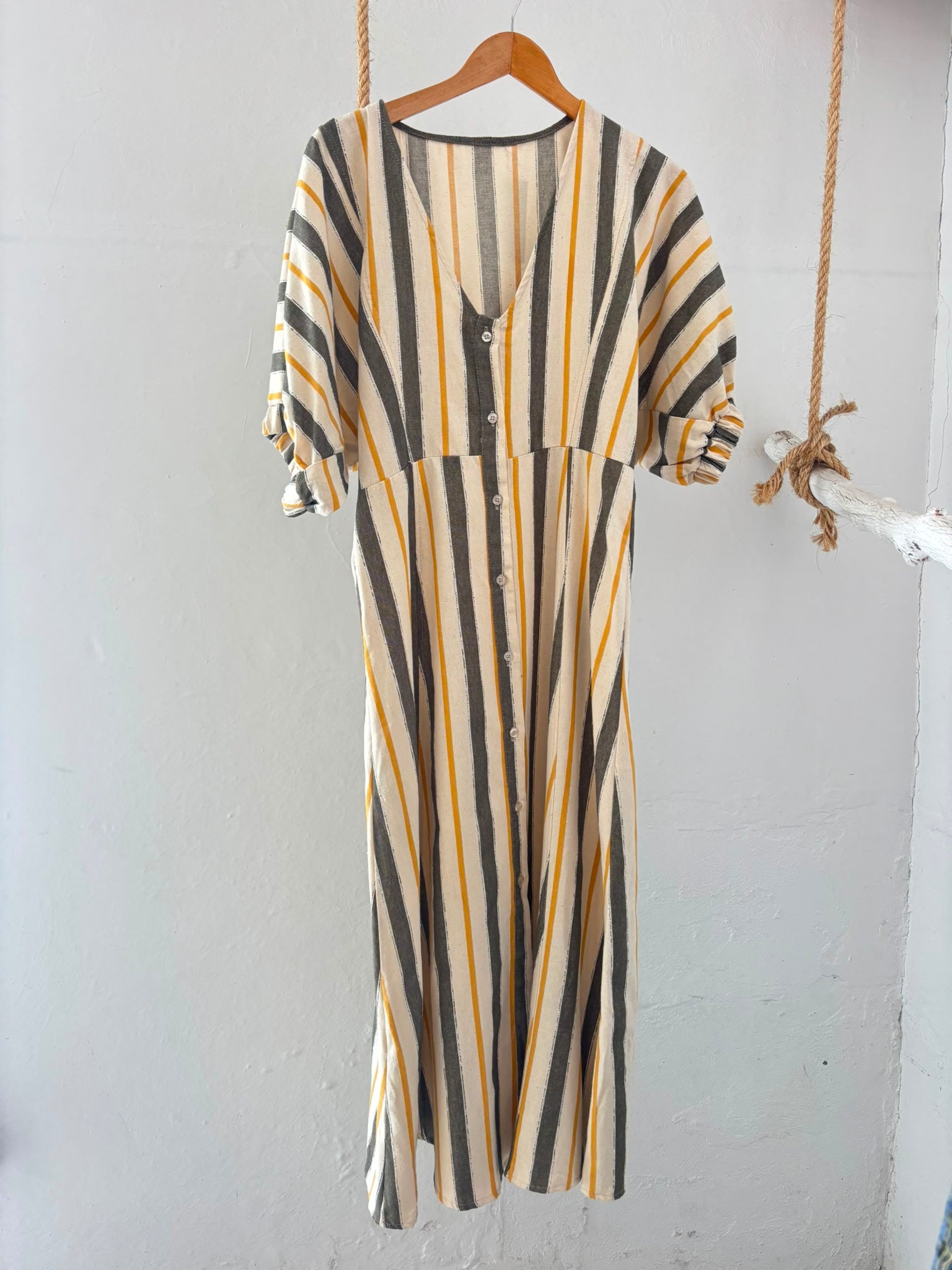 Vestido ANTONELA VERDE MILITAR