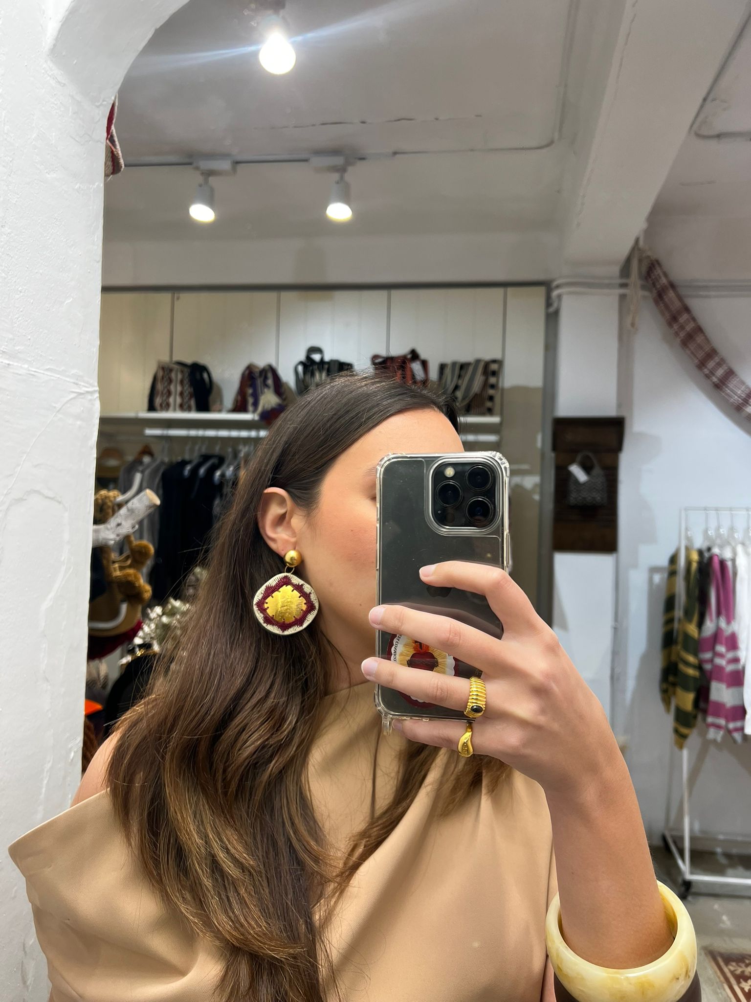 PENDIENTES MIRIAM BURDEOS