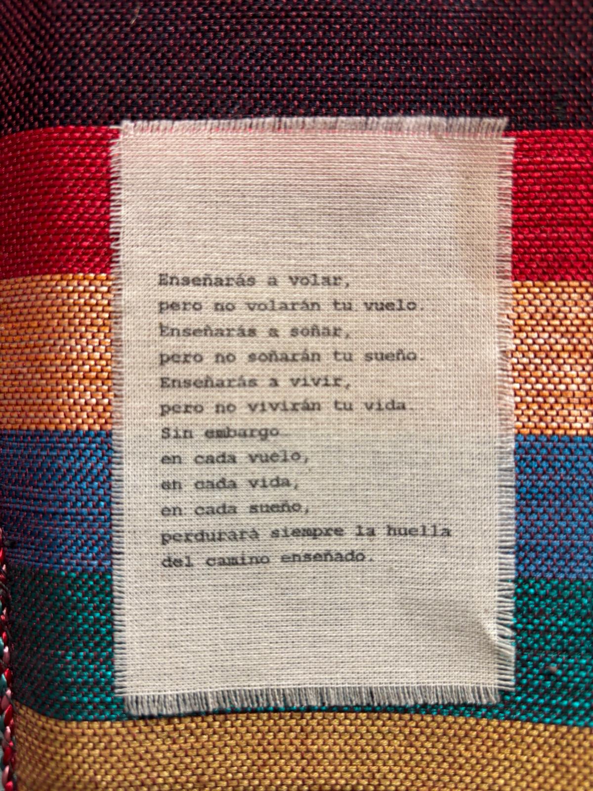 TEXTITOS EN LINO